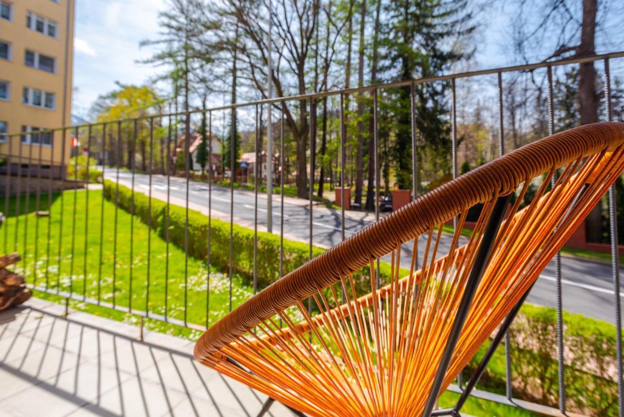 Bohema - Przytulne Mieszkanie Blisko Centrum I Dworca, Parter, Balkon, Park, Parking Apartment Karpacz